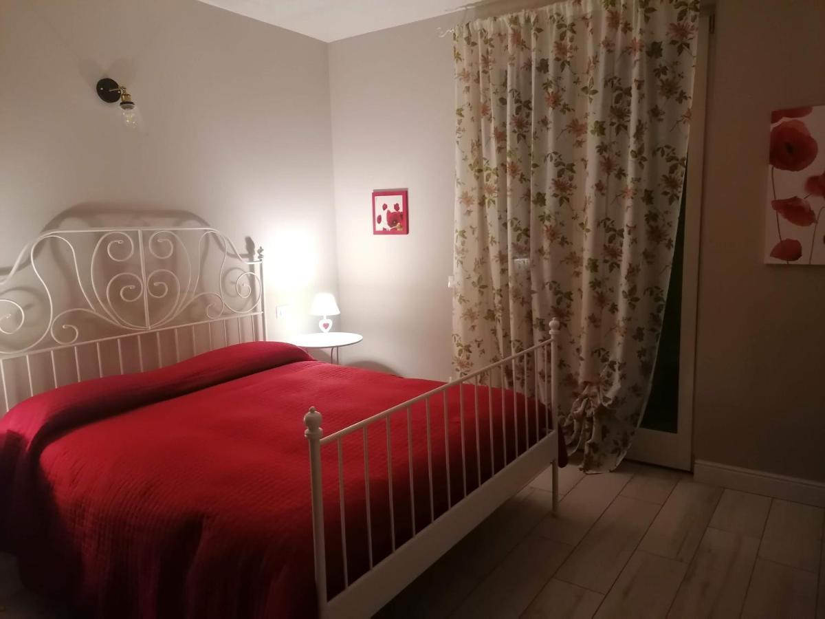 Bilocale Papavero, Magnolia O Girasole San Felice del Benaco Dış mekan fotoğraf