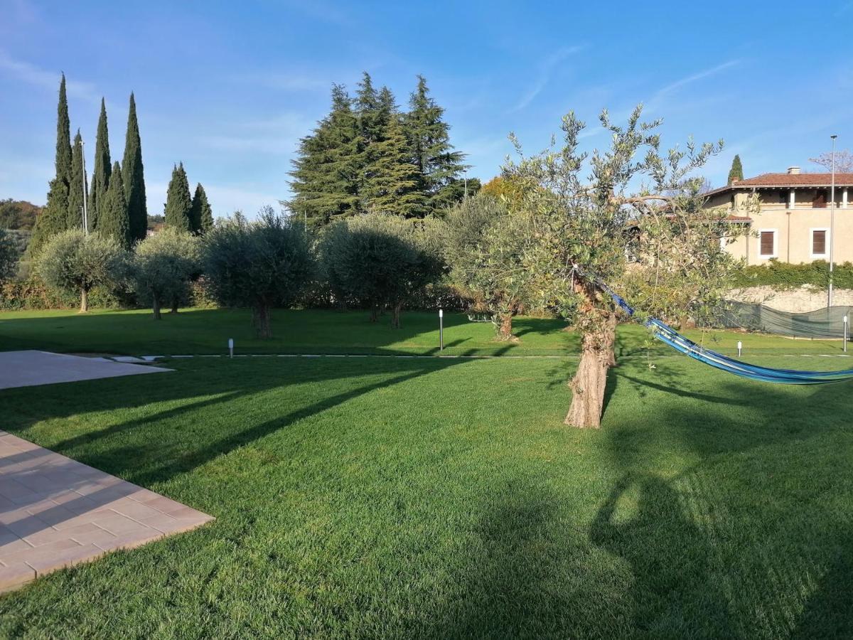 Bilocale Papavero, Magnolia O Girasole San Felice del Benaco Dış mekan fotoğraf