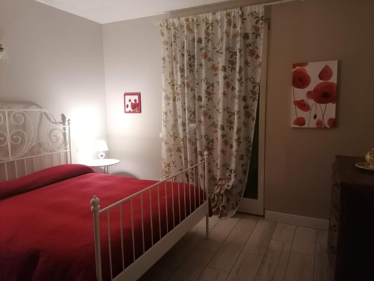 Bilocale Papavero, Magnolia O Girasole San Felice del Benaco Dış mekan fotoğraf